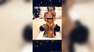 [112 of 430 Vids] Honeygold (Honey Gold aka honeygoldxx) OnlyFans Leaks Nude