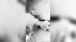 [114 of 430 Vids] Honeygold (Honey Gold aka honeygoldxx) OnlyFans Leaks Nude