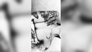 [117 of 430 Vids] Honeygold (Honey Gold aka honeygoldxx) OnlyFans Leaks Nude