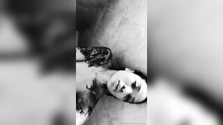 [117 of 430 Vids] Honeygold (Honey Gold aka honeygoldxx) OnlyFans Leaks Nude