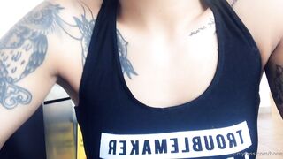 [181 of 430 Vids] Honeygold (Honey Gold aka honeygoldxx) OnlyFans Leaks Nude