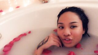 [196 of 430 Vids] Honeygold (Honey Gold aka honeygoldxx) OnlyFans Leaks Nude