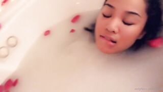 [196 of 430 Vids] Honeygold (Honey Gold aka honeygoldxx) OnlyFans Leaks Nude