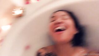 [196 of 430 Vids] Honeygold (Honey Gold aka honeygoldxx) OnlyFans Leaks Nude