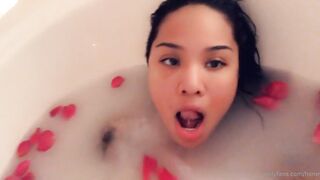 [196 of 430 Vids] Honeygold (Honey Gold aka honeygoldxx) OnlyFans Leaks Nude