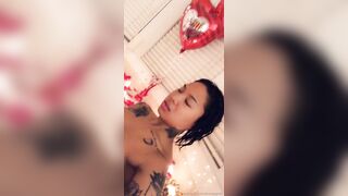 [197 of 430 Vids] Honeygold (Honey Gold aka honeygoldxx) OnlyFans Leaks Nude