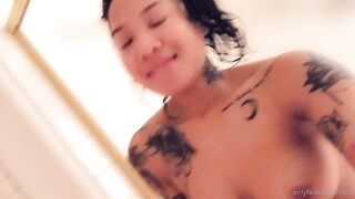 [199 of 430 Vids] Honeygold (Honey Gold aka honeygoldxx) OnlyFans Leaks Nude