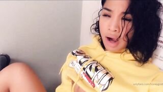 [54 of 430 Vids] Honeygold (Honey Gold aka honeygoldxx) OnlyFans Leaks Nude
