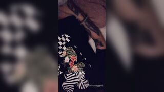 [65 of 430 Vids] Honeygold (Honey Gold aka honeygoldxx) OnlyFans Leaks Nude