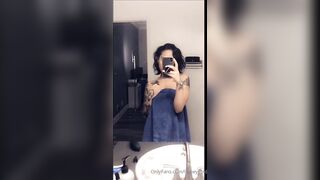 [79 of 430 Vids] Honeygold (Honey Gold aka honeygoldxx) OnlyFans Leaks Nude