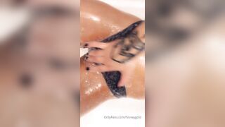 [92 of 430 Vids] Honeygold (Honey Gold aka honeygoldxx) OnlyFans Leaks Nude