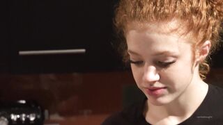 [39 of 83 Vids] lilredzoe (zoe aka canbebought) OnlyFans Leaks Nude Petite Ginger