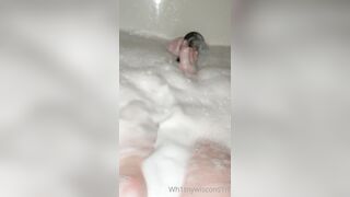 [73 of 164 Vids] lilLynn Lew (wh1tnywiscons1n) OnlyFans Leaks Nude
