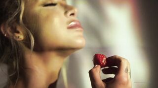 [10 of 85 Vids] Kimtylor_ (Kim Tylor_VIP) OnlyFans Leaks Nude 