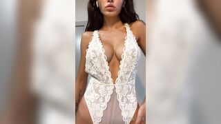 [177 of 266 Vids] Amira Brie (amirabrie) OnlyFans Leaks Nude Raffles