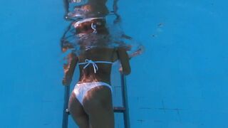 [165 of 203 Vids] Mrroberta (Ralu) OnlyFans Leaks Nude Bombshell