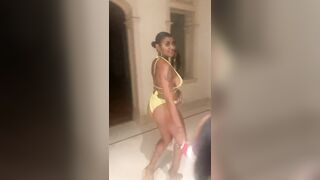 [1016 of 2462 Vids] Edwinacarlaisaac (Edwina) OnlyFans Leaks Nude Ebony