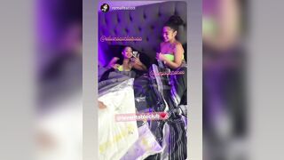 [1026 of 2462 Vids] Edwinacarlaisaac (Edwina) OnlyFans Leaks Nude Ebony