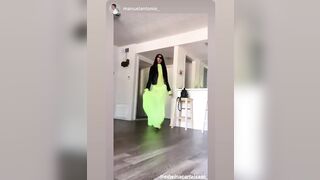 [1040 of 2462 Vids] Edwinacarlaisaac (Edwina) OnlyFans Leaks Nude Ebony