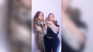 [1150 of 2462 Vids] Edwinacarlaisaac (Edwina) OnlyFans Leaks Nude Ebony