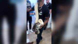 [1153 of 2462 Vids] Edwinacarlaisaac (Edwina) OnlyFans Leaks Nude Ebony