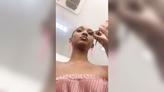 [1174 of 2462 Vids] Edwinacarlaisaac (Edwina) OnlyFans Leaks Nude Ebony