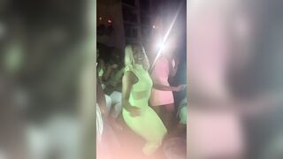 [1185 of 2462 Vids] Edwinacarlaisaac (Edwina) OnlyFans Leaks Nude Ebony