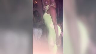 [1186 of 2462 Vids] Edwinacarlaisaac (Edwina) OnlyFans Leaks Nude Ebony