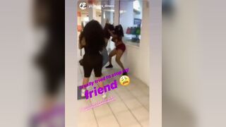 [1433 of 2462 Vids] Edwinacarlaisaac (Edwina) OnlyFans Leaks Nude Ebony