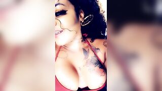 [1442 of 2462 Vids] Edwinacarlaisaac (Edwina) OnlyFans Leaks Nude Ebony