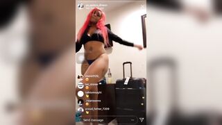[1521 of 2462 Vids] Edwinacarlaisaac (Edwina) OnlyFans Leaks Nude Ebony