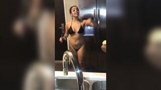 [1684 of 2462 Vids] Edwinacarlaisaac (Edwina) OnlyFans Leaks Nude Ebony