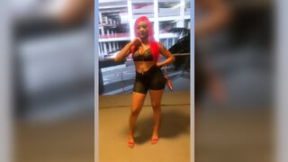 [1737 of 2462 Vids] Edwinacarlaisaac (Edwina) OnlyFans Leaks Nude Ebony