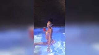 [1785 of 2462 Vids] Edwinacarlaisaac (Edwina) OnlyFans Leaks Nude Ebony