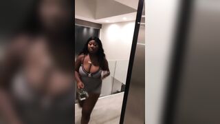 [1818 of 2462 Vids] Edwinacarlaisaac (Edwina) OnlyFans Leaks Nude Ebony