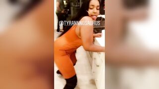 [1851 of 2462 Vids] Edwinacarlaisaac (Edwina) OnlyFans Leaks Nude Ebony