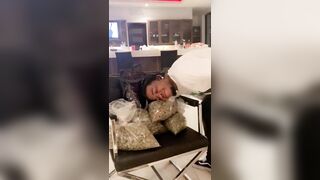 [1919 of 2462 Vids] Edwinacarlaisaac (Edwina) OnlyFans Leaks Nude Ebony