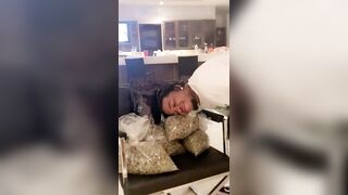 [1919 of 2462 Vids] Edwinacarlaisaac (Edwina) OnlyFans Leaks Nude Ebony