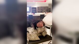 [1919 of 2462 Vids] Edwinacarlaisaac (Edwina) OnlyFans Leaks Nude Ebony