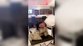 [1919 of 2462 Vids] Edwinacarlaisaac (Edwina) OnlyFans Leaks Nude Ebony