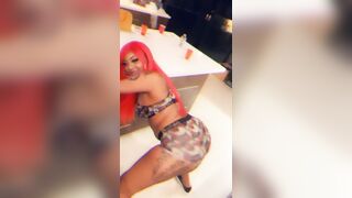 [1927 of 2462 Vids] Edwinacarlaisaac (Edwina) OnlyFans Leaks Nude Ebony