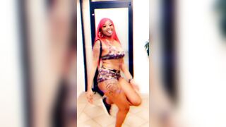 [1933 of 2462 Vids] Edwinacarlaisaac (Edwina) OnlyFans Leaks Nude Ebony