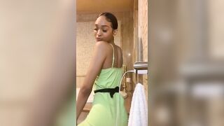 [195 of 2462 Vids] Edwinacarlaisaac (Edwina) OnlyFans Leaks Nude Ebony