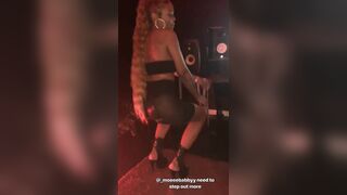 [1977 of 2462 Vids] Edwinacarlaisaac (Edwina) OnlyFans Leaks Nude Ebony