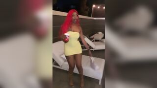 [1991 of 2462 Vids] Edwinacarlaisaac (Edwina) OnlyFans Leaks Nude Ebony