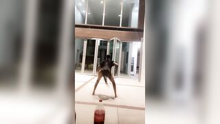 [2046 of 2462 Vids] Edwinacarlaisaac (Edwina) OnlyFans Leaks Nude Ebony