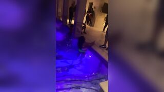 [2074 of 2462 Vids] Edwinacarlaisaac (Edwina) OnlyFans Leaks Nude Ebony