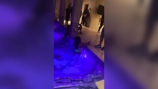 [2074 of 2462 Vids] Edwinacarlaisaac (Edwina) OnlyFans Leaks Nude Ebony