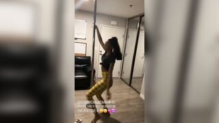 [2127 of 2462 Vids] Edwinacarlaisaac (Edwina) OnlyFans Leaks Nude Ebony