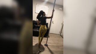 [2232 of 2462 Vids] Edwinacarlaisaac (Edwina) OnlyFans Leaks Nude Ebony